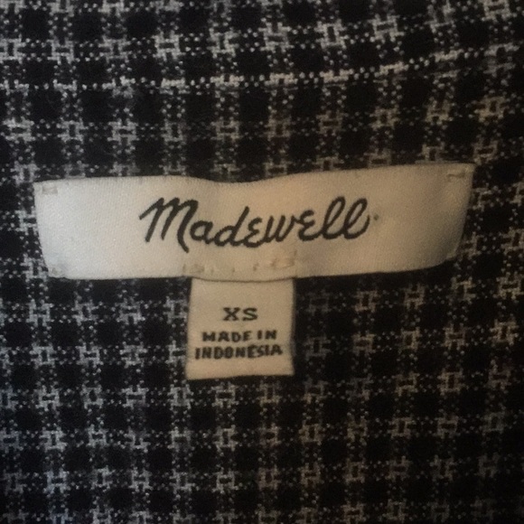 Soft Madewell Plaid Button-Up - Picture 4 of 4